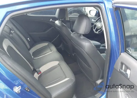 2011 Kia Optima Sx z USA, uszkodzony, nr VIN KNAGR4A62B5147812